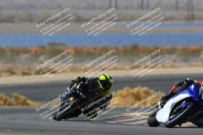 media/Apr-10-2022-SoCal Trackdays (Sun) [[f104b12566]]/Turn 14 (10am)/